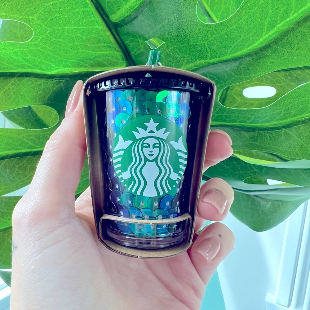 Starbucks UK Release Mermaid Sequin Keychain 🧜🏼‍♀️